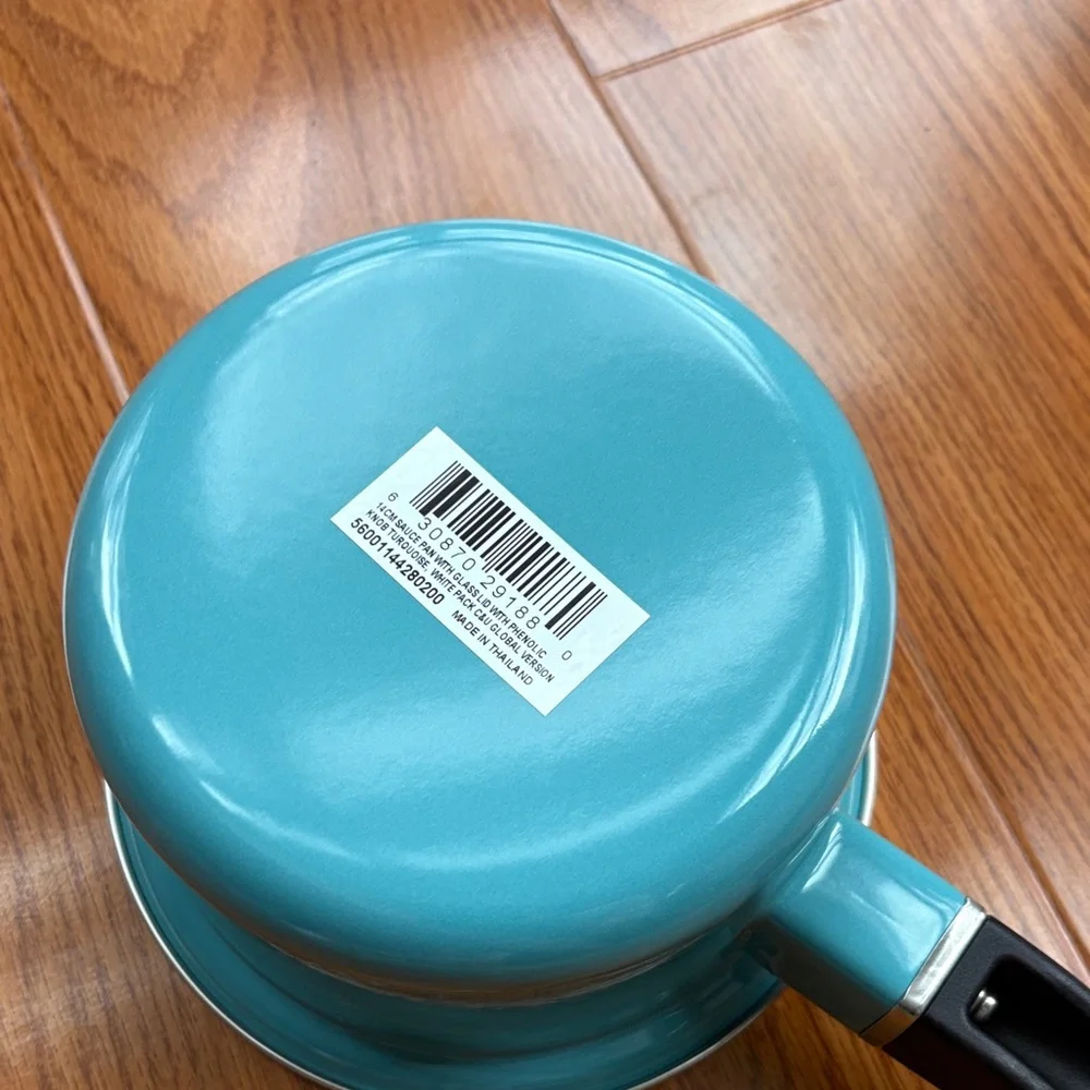 Le Creuset Caribbean Saucepan with Glass Lid